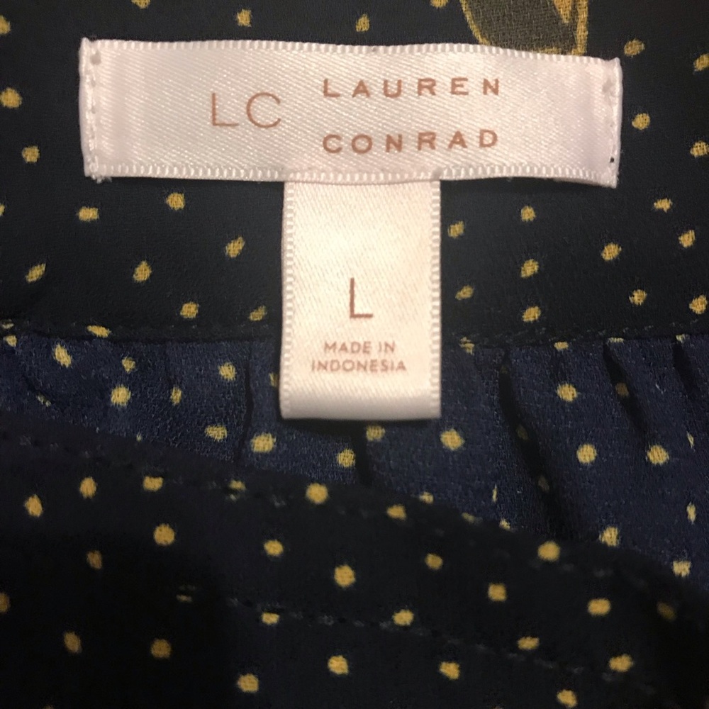 Lauren Conrad Top - Picture 5 of 7